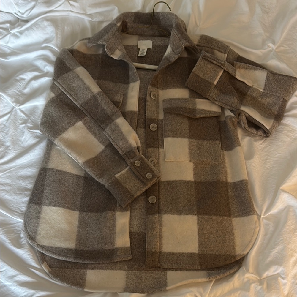 Plaid Button-Up jacket